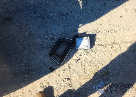 2015 Chrysler 200 Limited z USA, uszkodzony, nr VIN 1C3CCCAB1FN7R2877